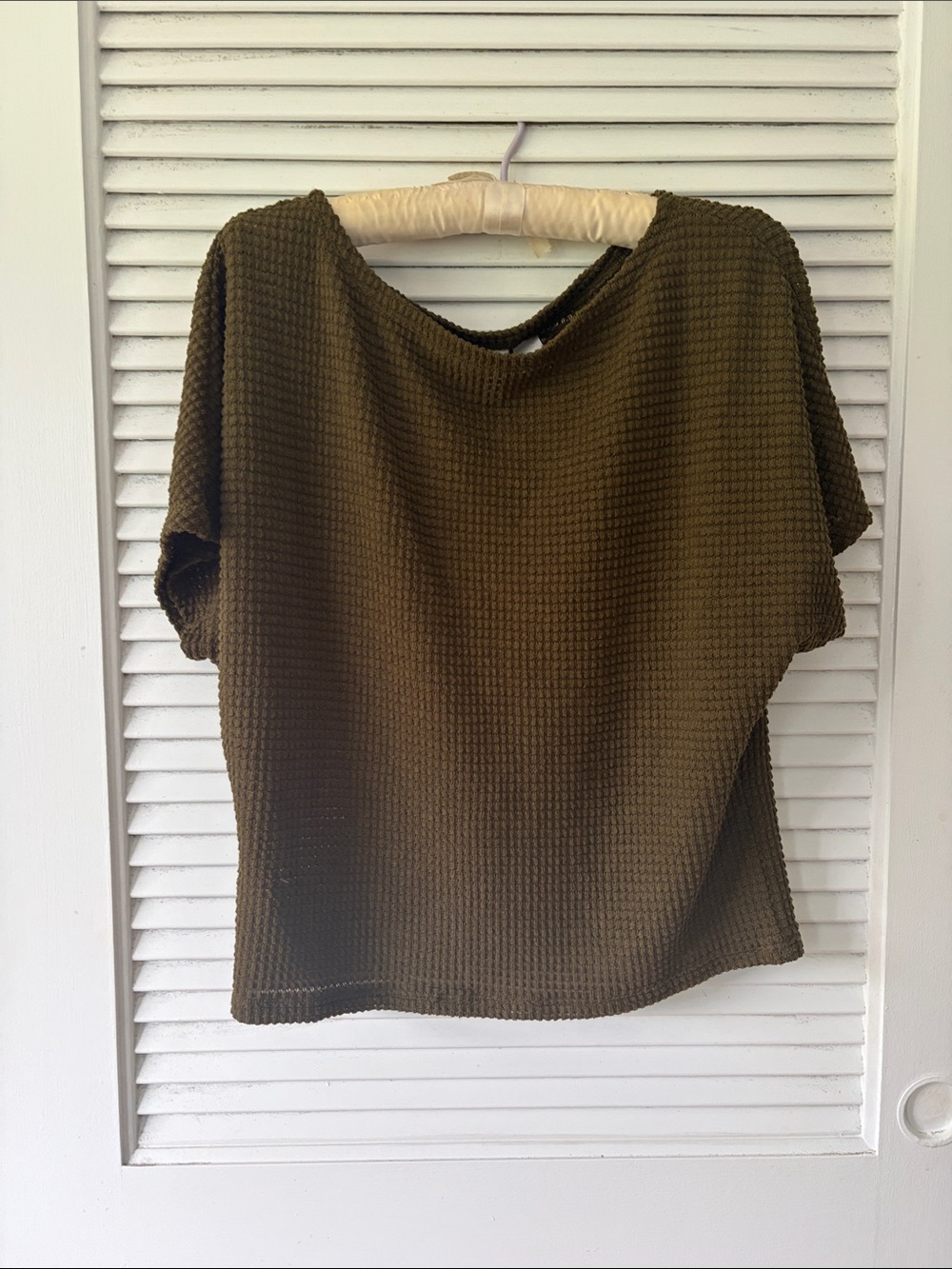 H&M Olive Waffle-Knit Short Sleeve Top